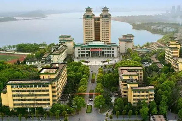 中南民族大學(xué).jpg