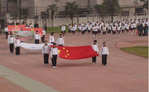 如何上武珞路實驗中學 武珞路實驗中學（地址+學費+電話）