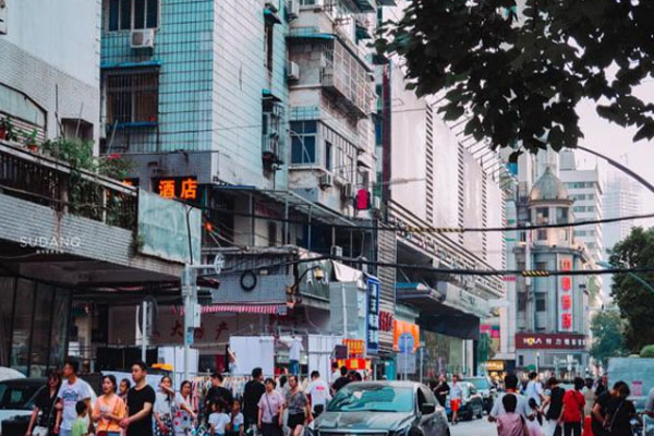 武漢地攤夜市在哪里 什么地方最多