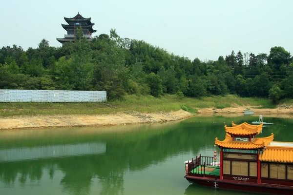 大洪山琵琶湖風(fēng)景區(qū)怎么去 自駕路線是什么