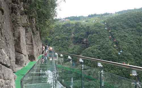 利川佛寶山景區(qū)玻璃棧道好玩嗎 門票多少