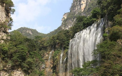 三峽大瀑布對福建游客和全國醫(yī)護(hù)人員免費_門票多少錢_自駕游