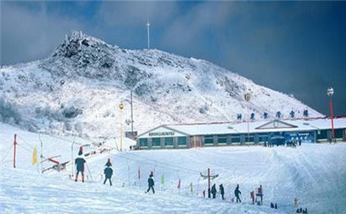 神農(nóng)架滑雪是真雪嗎 神農(nóng)架四大滑雪場哪個(gè)最好玩