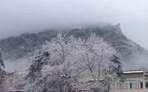 12月14日起龜峰山景區(qū)閉園公告